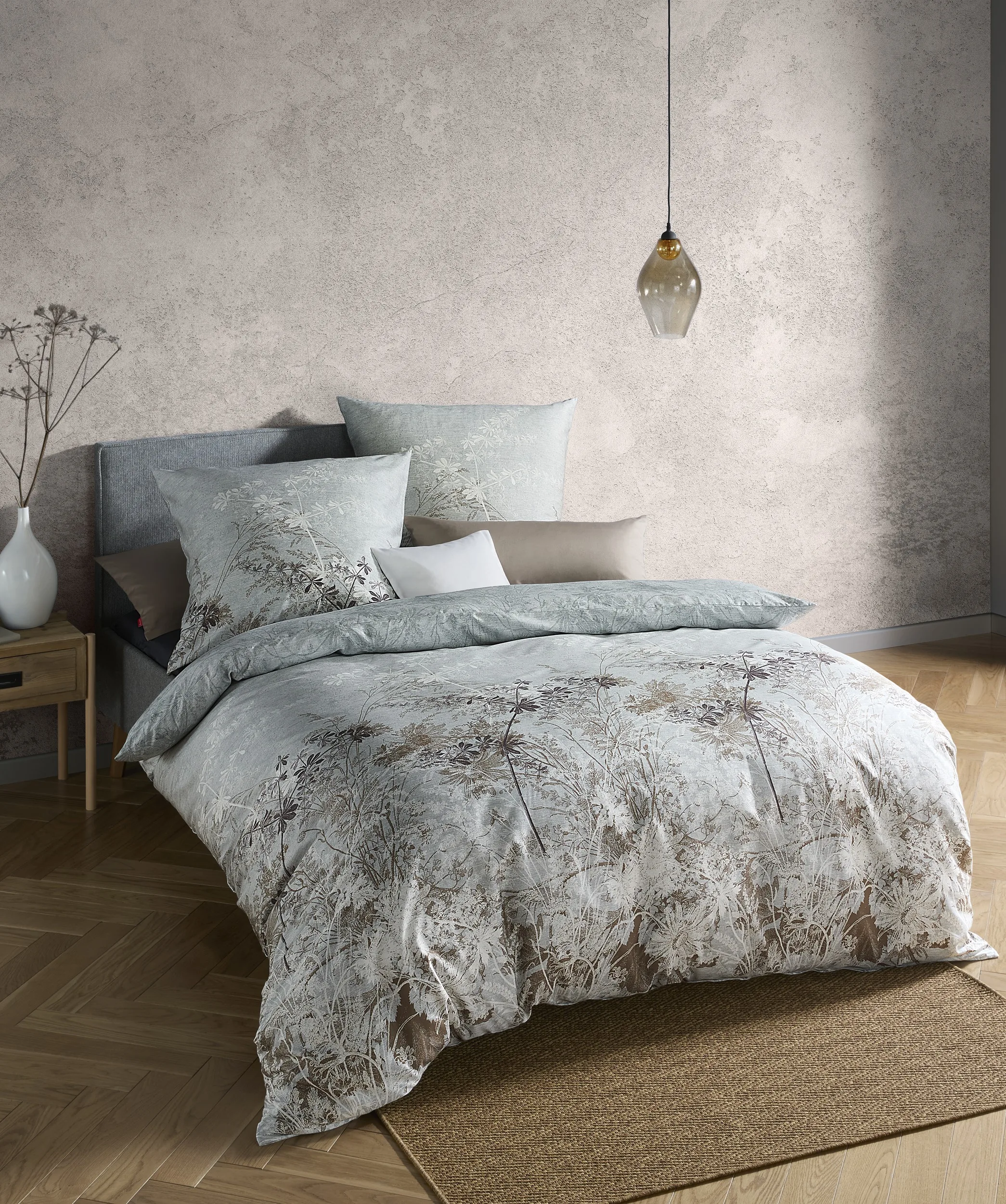 Bed Art S Grau-Braun – Ambiente