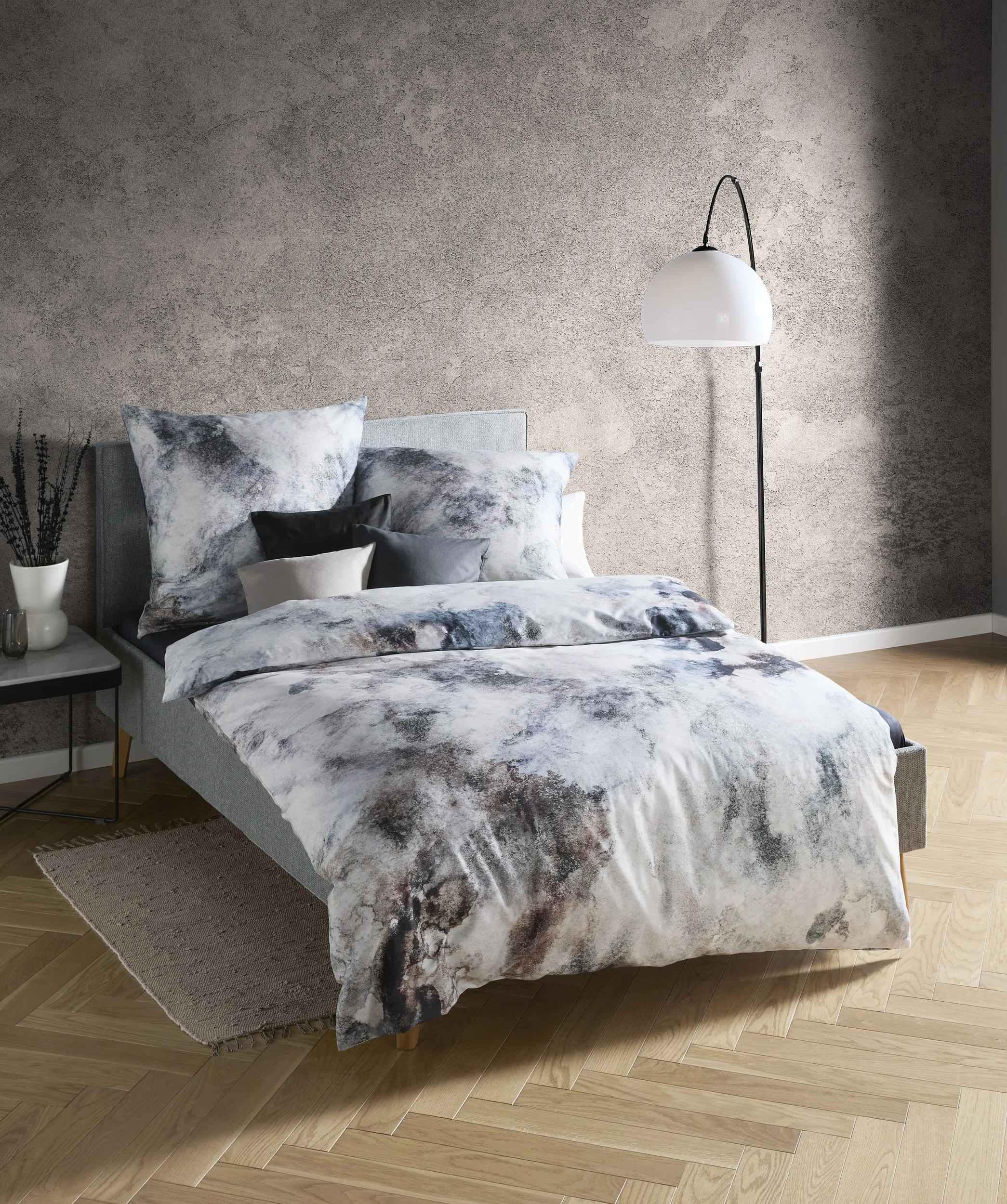 Bed Art S Grau-Braun – Ambiente