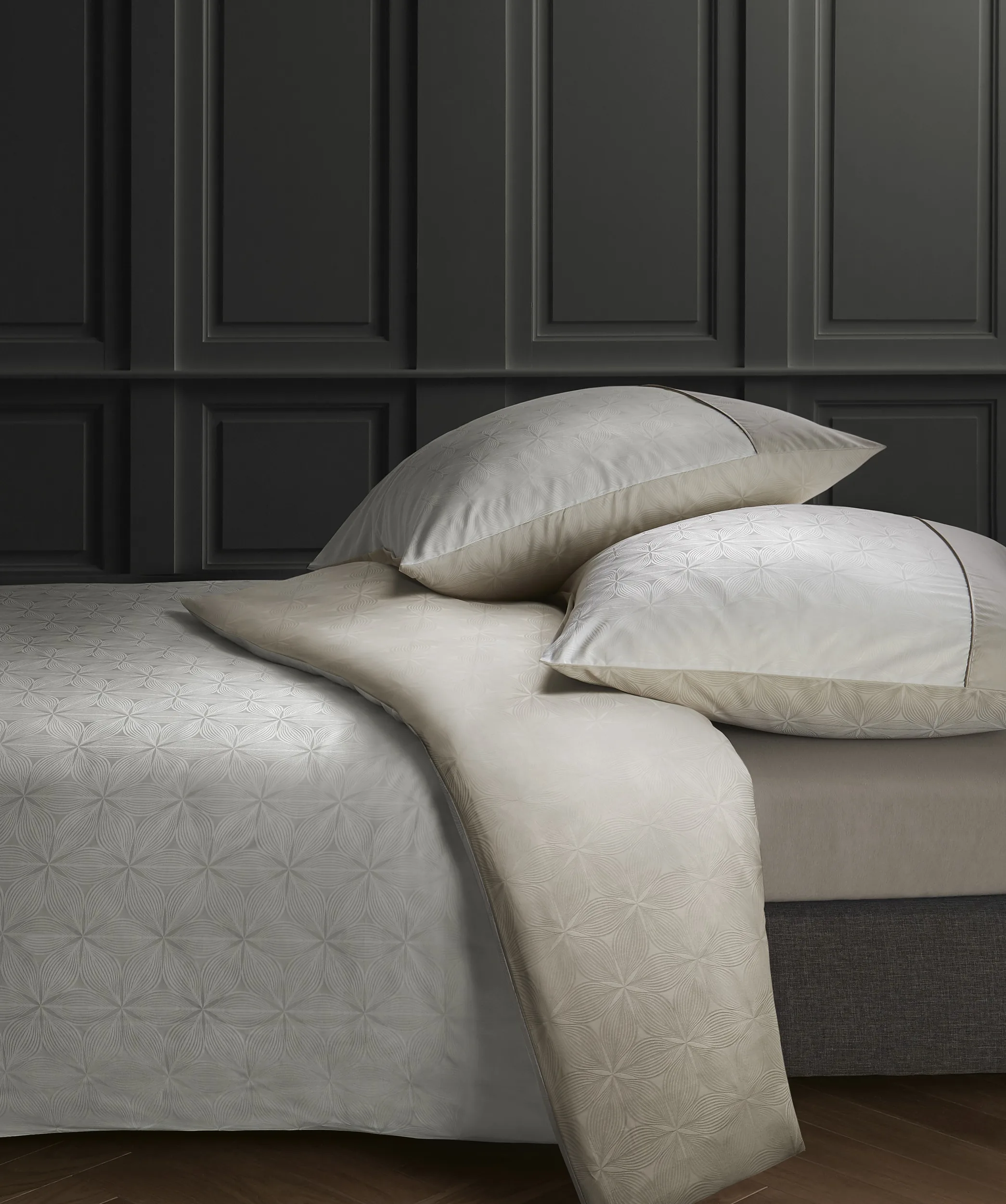 Black Premium Damast Creme – Ambiente